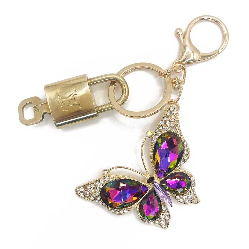 Authentic Louis Vuitton Lock & Key with Bag Charm Keychain Key Charm Chain - Picture 3 of 6
